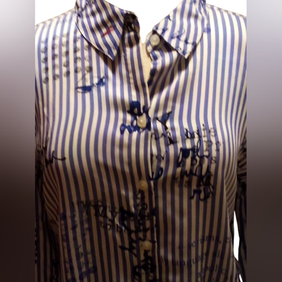 Chico’s - NWT- HI/Lo,  Long Sleeve Blue White Stripe Print Peplum Shirt, Size- 1 - Picture 13 of 13